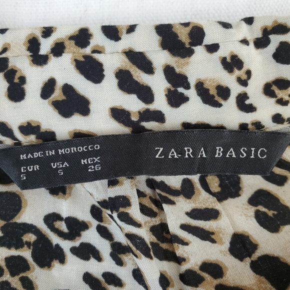 Zara Basic Leopard Tab Sleeve Popover Top - Picture 8 of 10